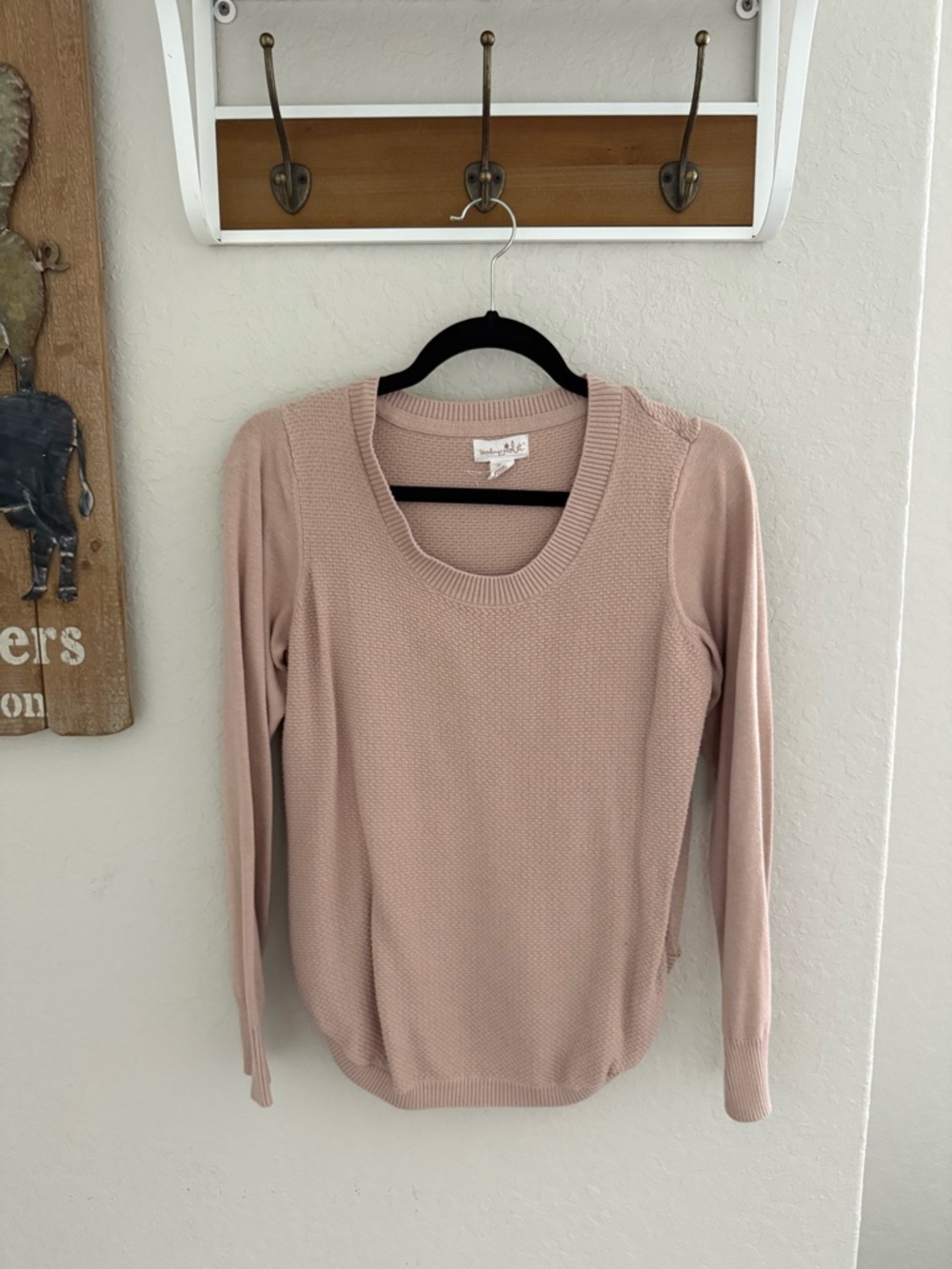 Shrinking Violet Blush Textured Scoop Neck Sweater